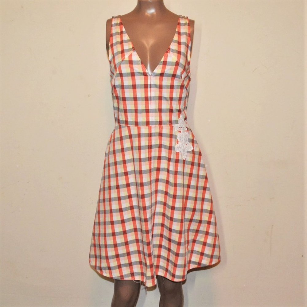 A New Day a.n.d. V-Neck Knee Length Dress Sz 4